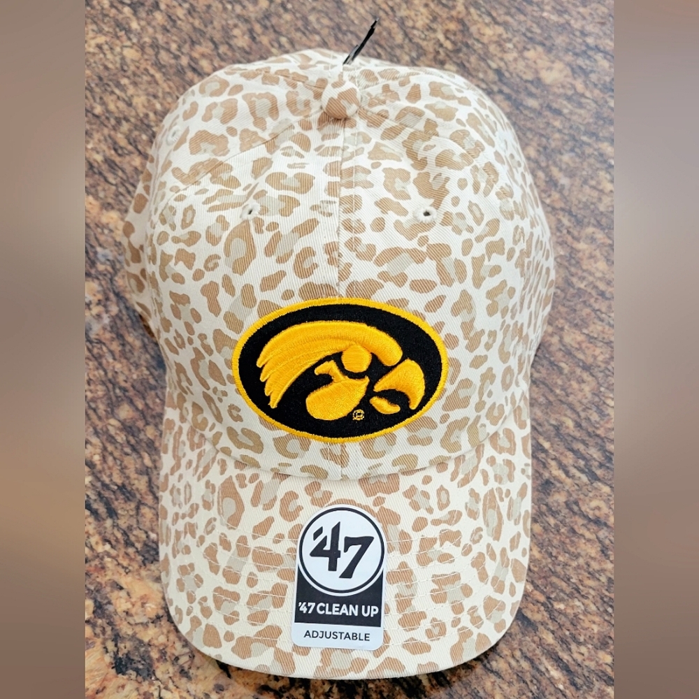NWT Leopard Panthera 47 Iowa Hawkeyes Adjustable Hat